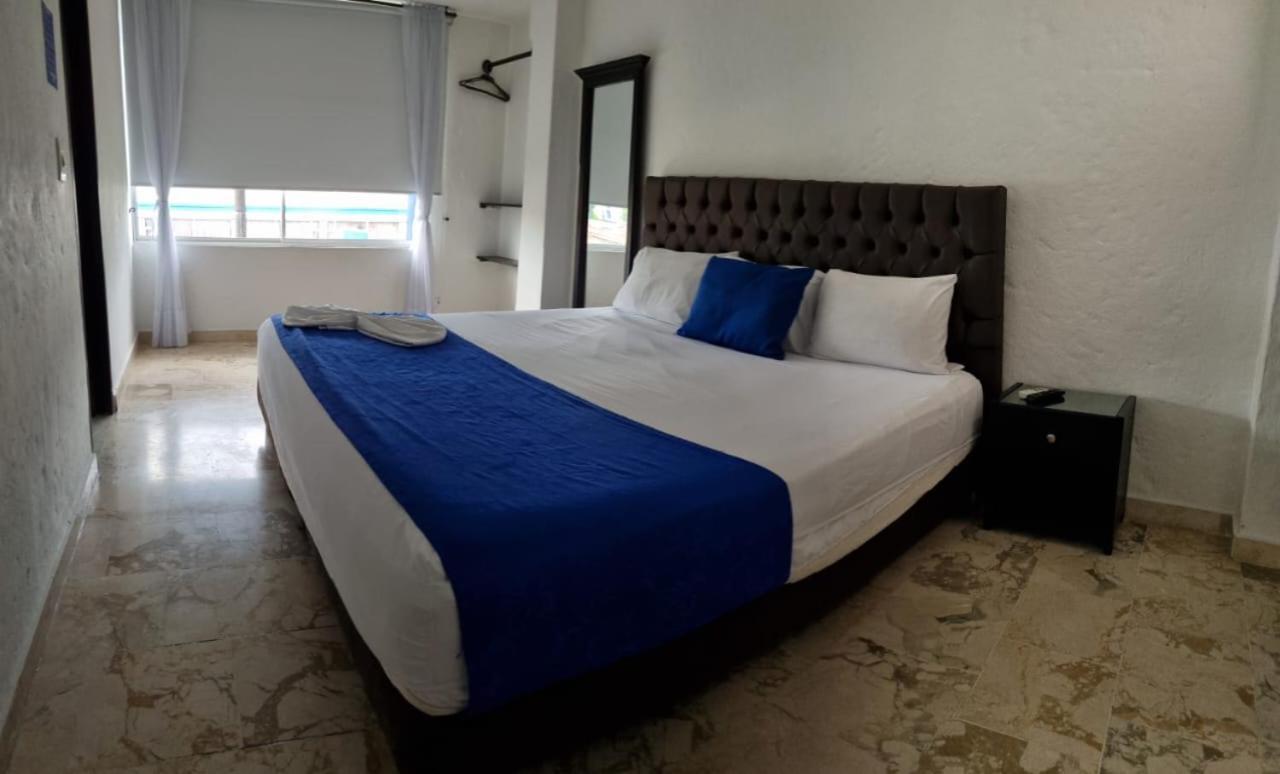 Blue Star Hotel Melgar Exterior foto