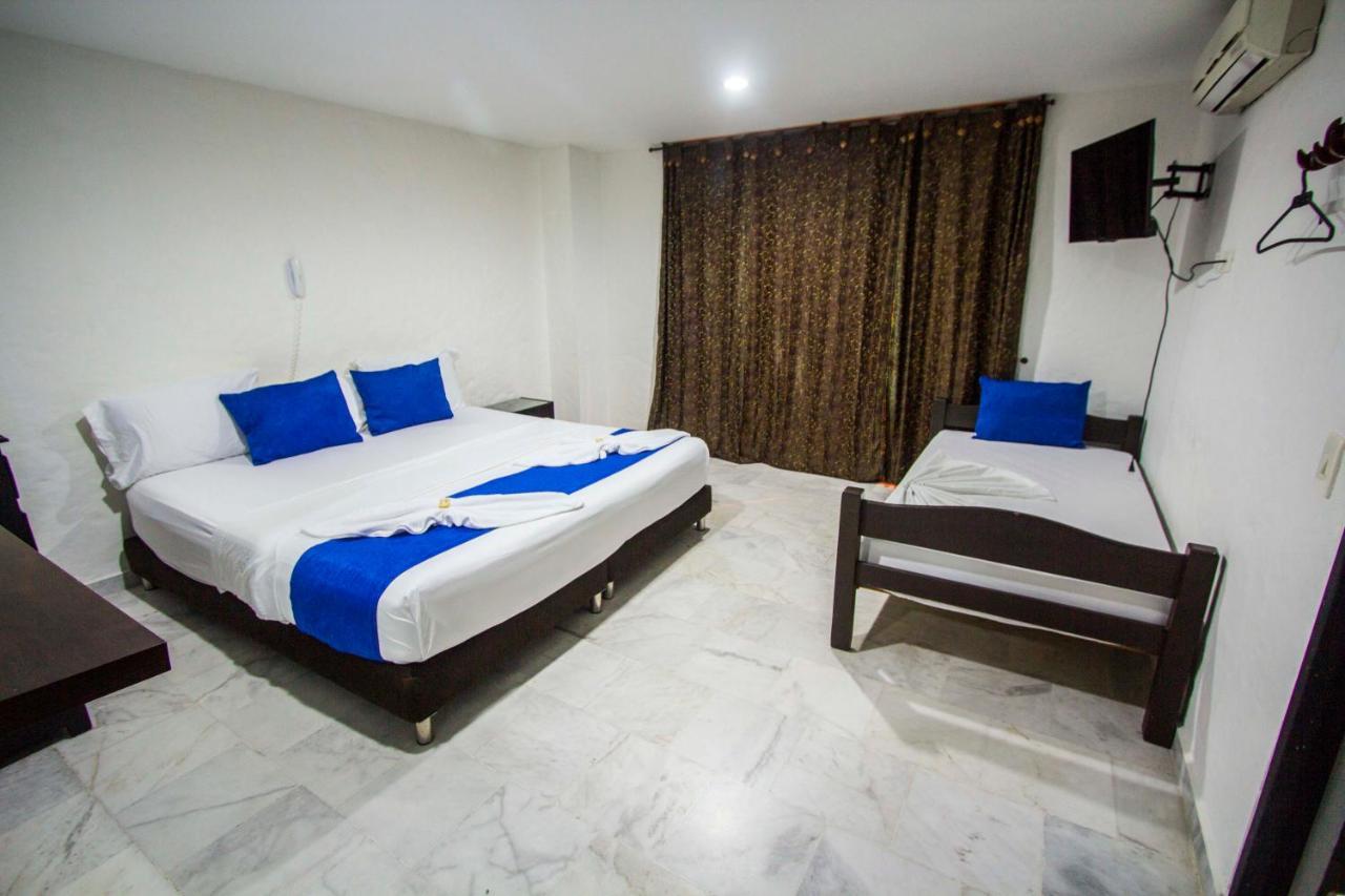 Blue Star Hotel Melgar Exterior foto